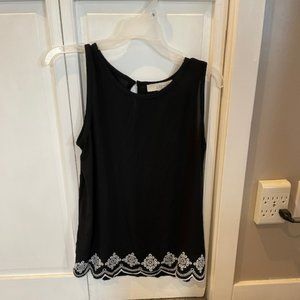 Loft sleeveless blouse NWT size small
